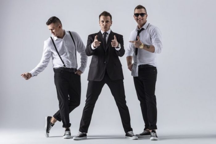 Ona tańczy dla mnie 2026 - Weekend - ver.zMuZyKoWani - Midi Yamaha Genos 2